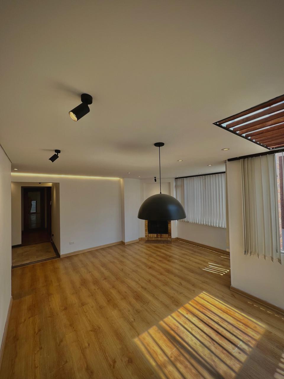 Interior 3
